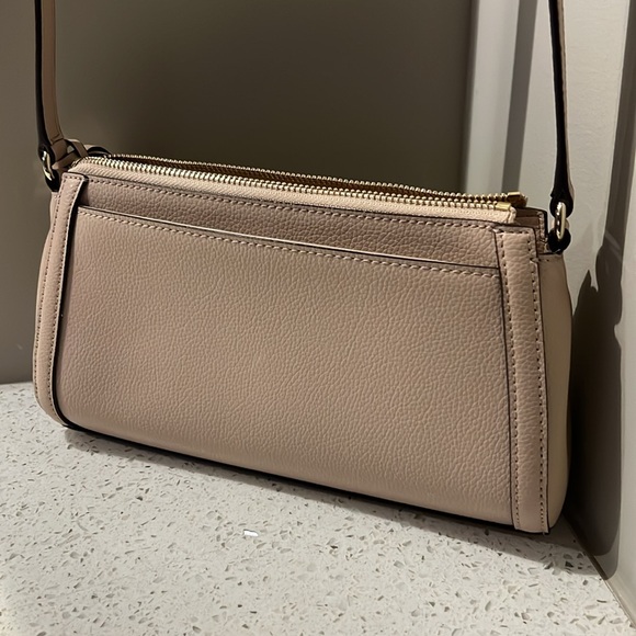 Karl Lagerfeld Paris - Avery Crossbody - Off-White - One Size - Picture 7 of 10